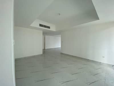شقة 4 غرف نوم للايجار في شارع السلام، أبوظبي - شقة في بناية كورنيش بلازا شارع السلام 4 غرف 110000 درهم - 4198826