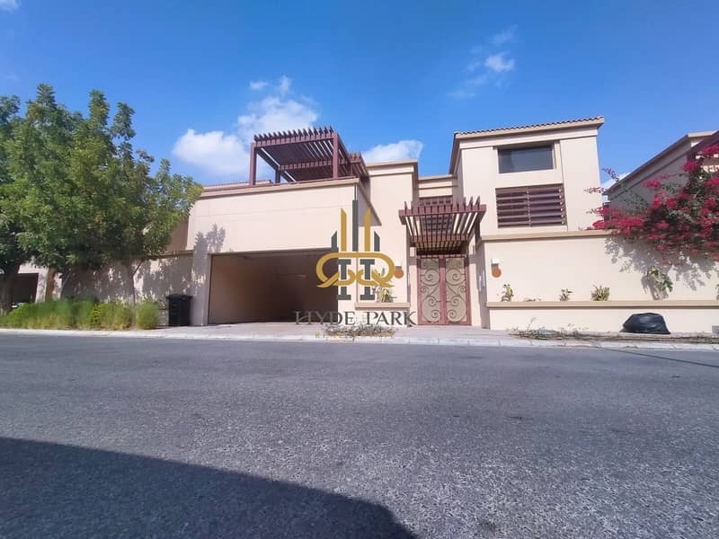 Stunning Family Villa / Private Pool | Side Access | Garden / Open View Stunning Family Villa / Private Pool | Side Access | Garden / Open View
