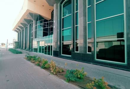 Building for Rent in Jumeirah, Dubai - Huge Commercial Building - Ideal for Hospital