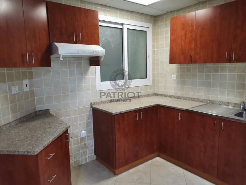 Investor Deal Unfurnished 2 Bedroom  available for sale in JLT New Dubai Gate 2 Closed to metro