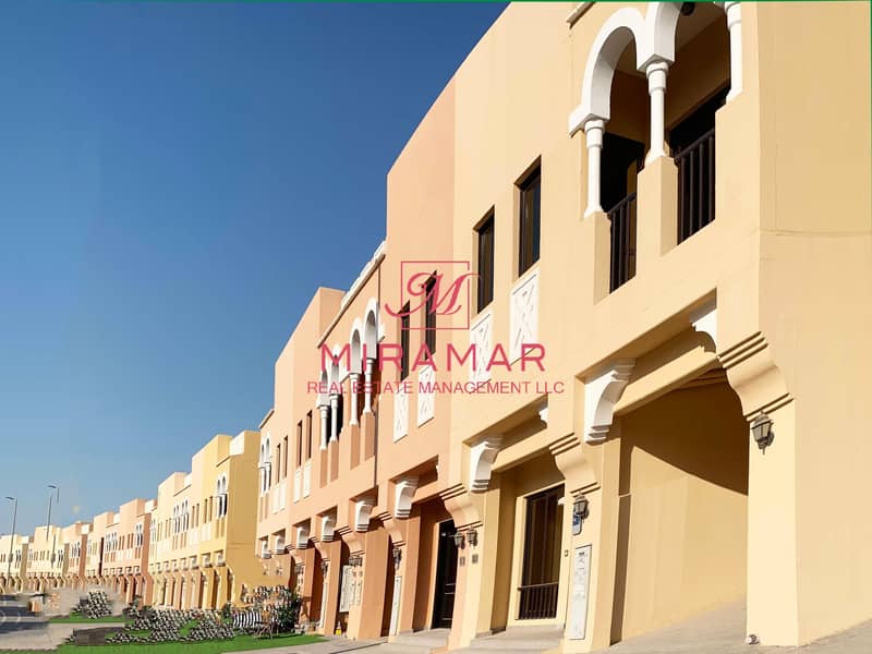 HOT DEAL! BRAND NEW | LARGE 2B VILLA WITH LARGE KITCHEN