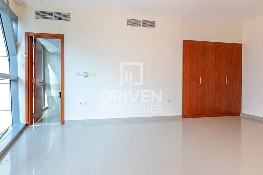 4 Spacious Apt With Maids Room | DIFC View