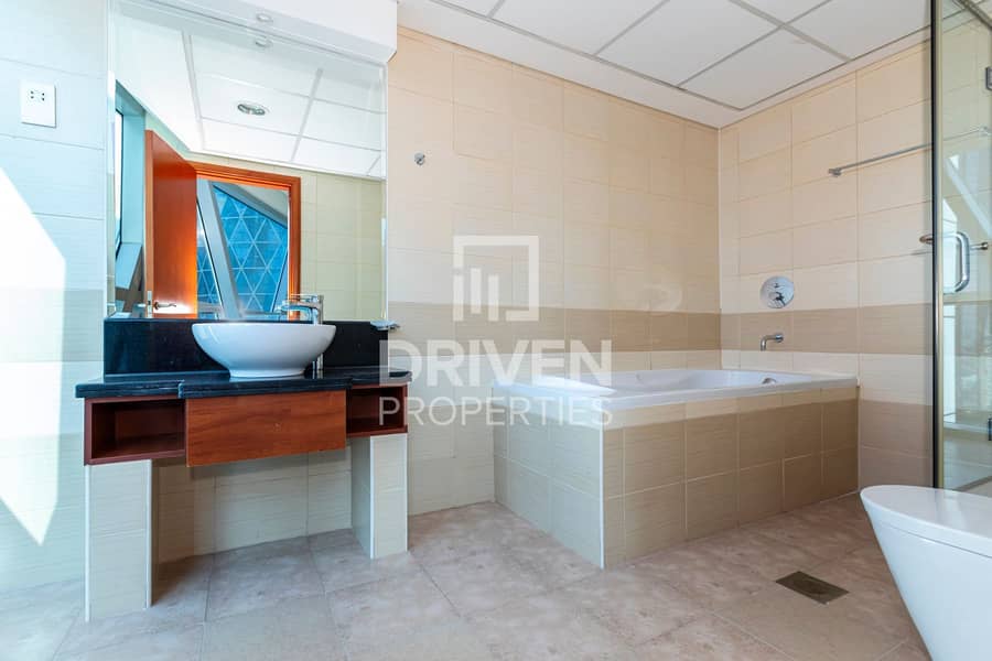 20 Spacious Apt With Maids Room | DIFC View