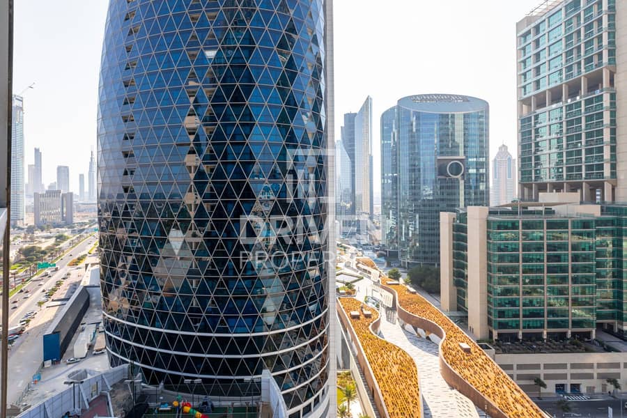 21 Spacious Apt With Maids Room | DIFC View