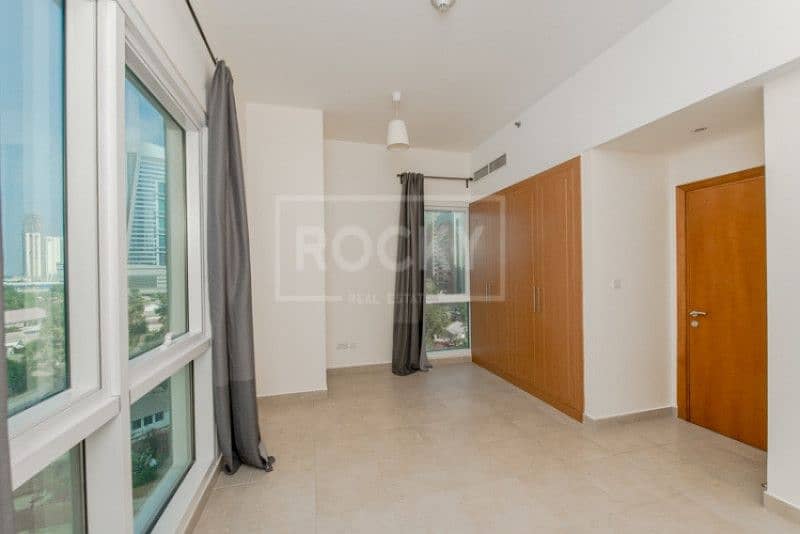 16 Close to Metro | Unfurnished |Huge 1 Bed