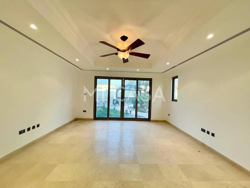 7 Great investment | Beautiful corner villa