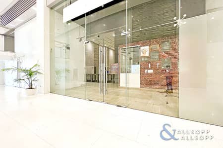 Shop for Rent in Business Bay, Dubai - Ground Floor Retail | Close To Metro | Fitted