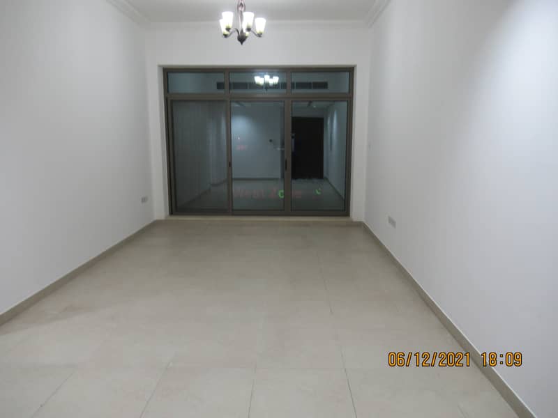 3 bedroom spacious |chillers free|3 Toilets|Balcony| free maintenance| 82k p/a. 3 bedroom spacious |chillers free|3 Toilets|Balcony| free maintenance| 82k p/a.