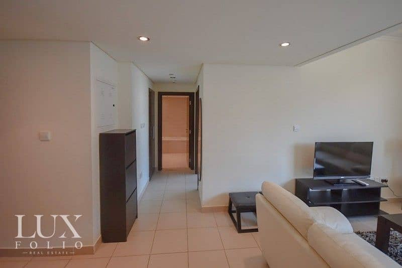 7 One Bed Furnished Apartment | Mid Floor