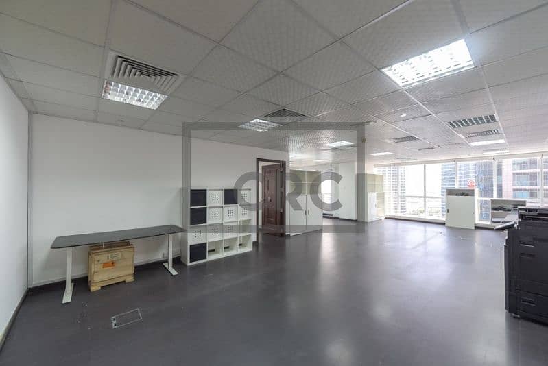 7 Jumeirah Business Centre 2 - fitted office