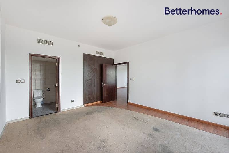 5 Dubai Arch| Bright| Spacious| Large 1 Bedroom