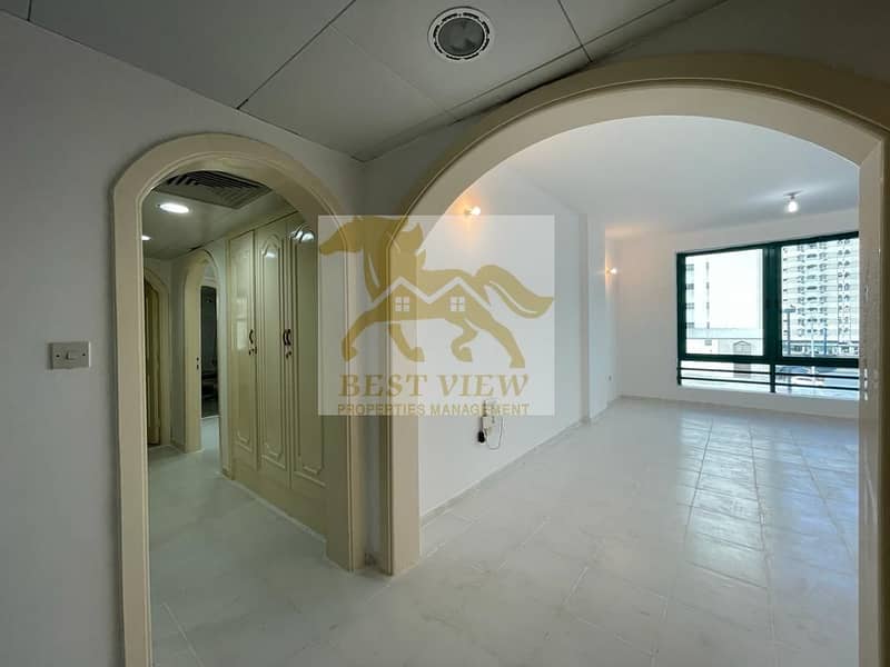 Spacious 2 Bedrooms with  Balcony  in khaldiya