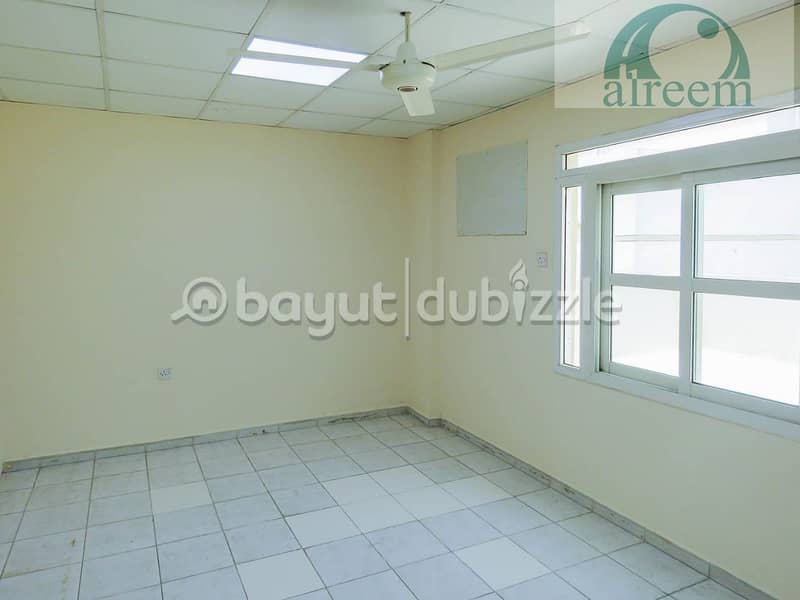 2 bed + hall huge flat in center of Naif with walking distance to Metro & Bus stop