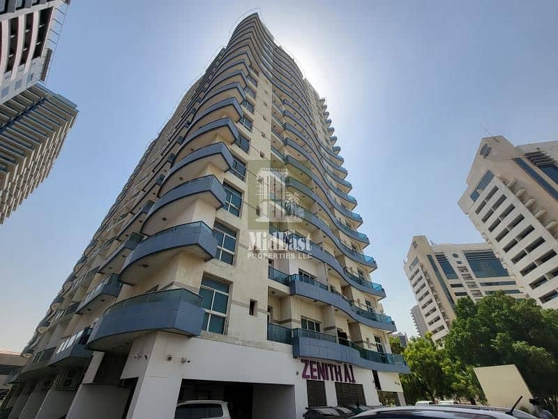 شقة في برج زينيت A1 أبراج زينيث مدينة دبي الرياضية 1 غرف 399000 درهم - 5296164