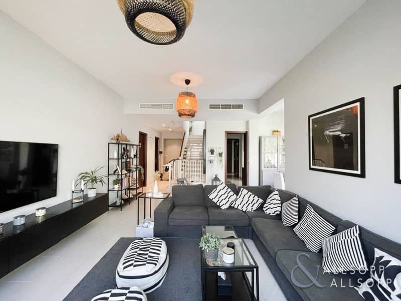 3 F type | Extended | Upgraded | 4 Bedrooms