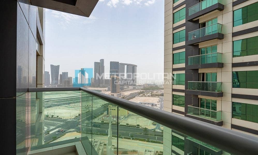 Modern Design| Balcony| High floor| Prime Location