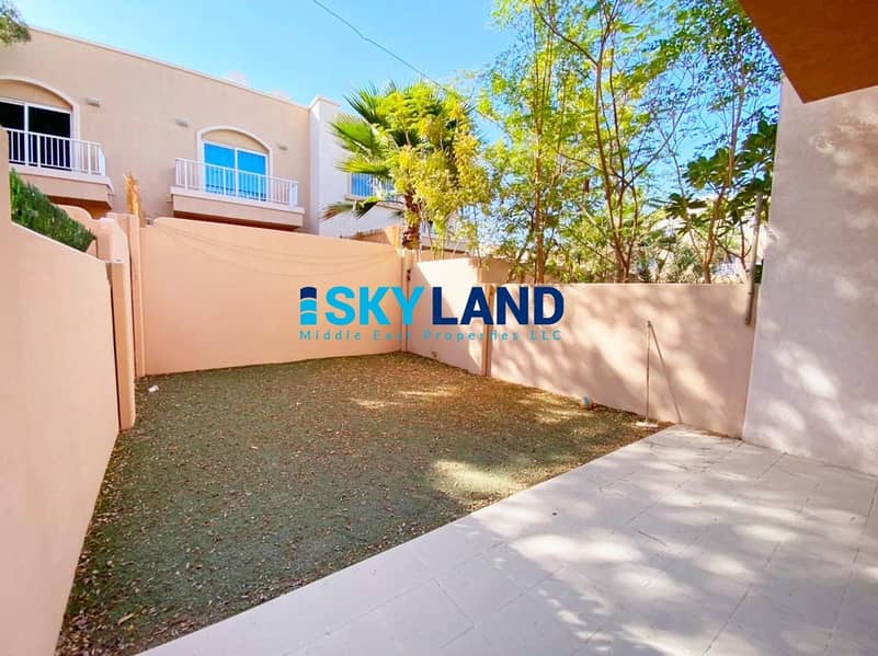 Exclusive ! 2Beds+Store | Vacant | Private Garden