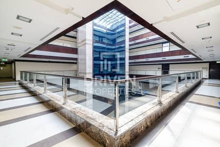 Office for Rent in Dubai Investment Park (DIP), Dubai - Well-kept and Large Fully Fitted Offices