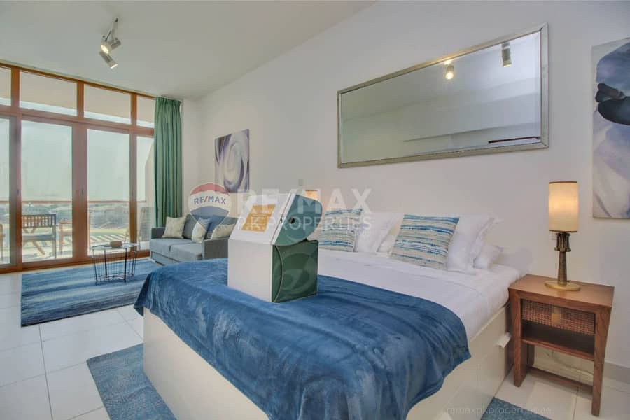 19 Fully furnished | Marina views | Stylish design