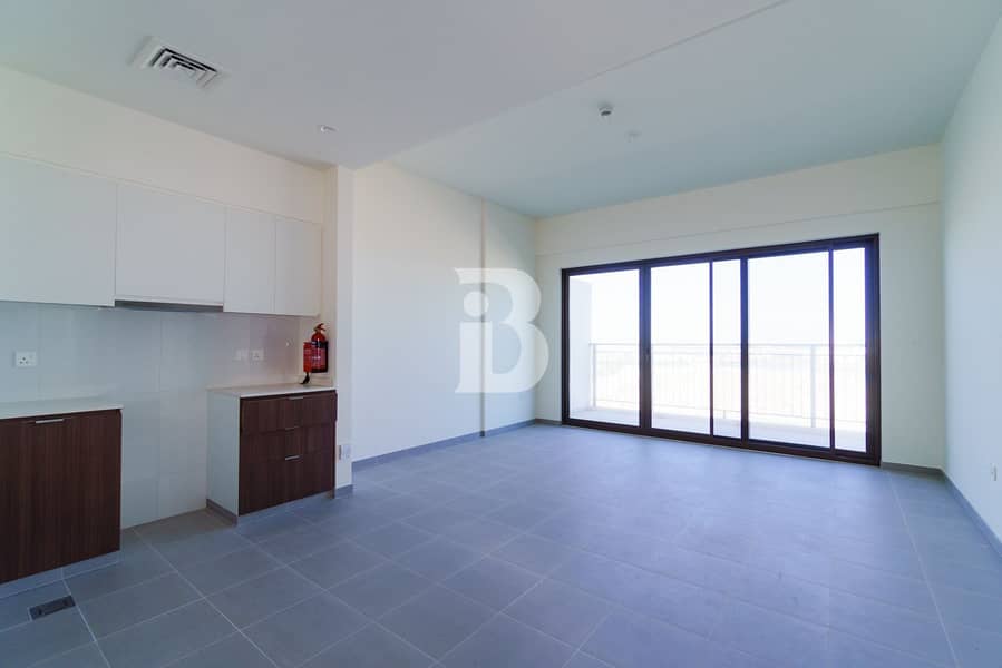 Outstanding Golf Views | 2 Bed | Private Balcony