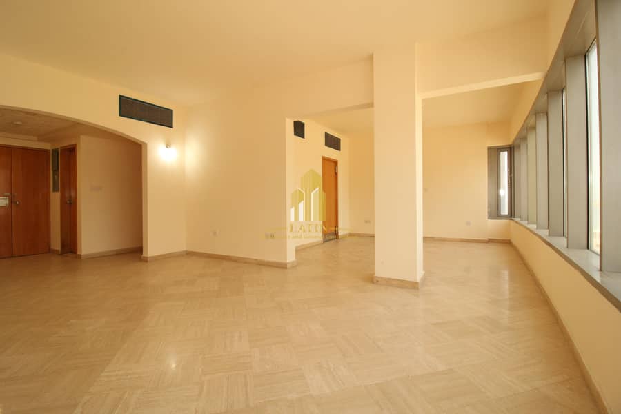 Квартира в Аль Халидия, 3 cпальни, 90000 AED - 5387851