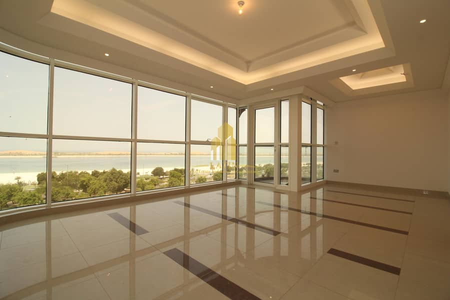 Luxurious Panoramic SEA VIEW 2 bedrooms + Maid flat | All Facilities !!