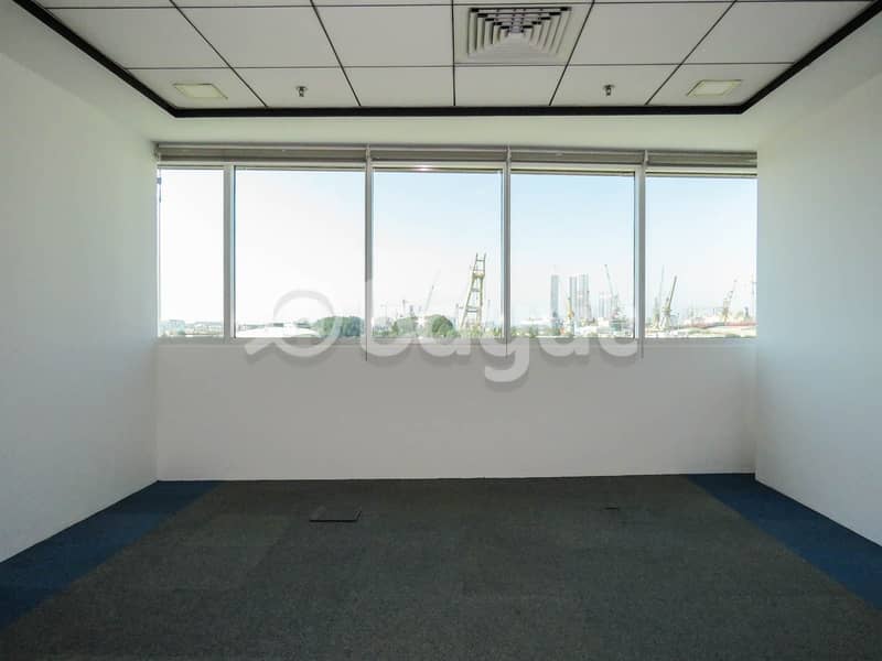 8 Direct From Landlord Classic Office of 150 Sqft at AED 29k Only
