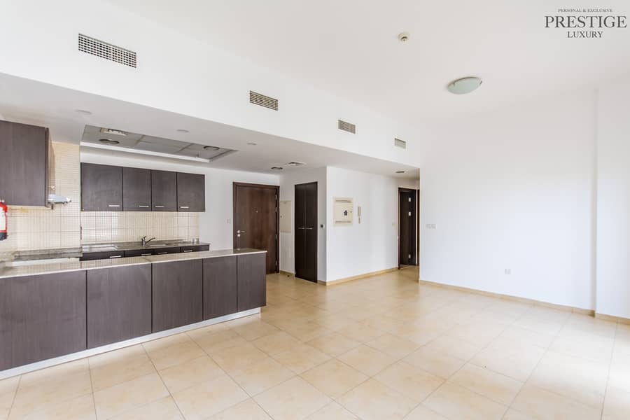 Low Floor 2BR | Vacant | Exclusive Unit