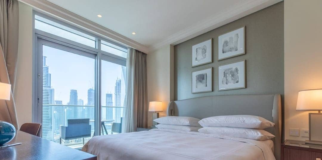 Luxurious High Floor Fully Furnished 1 Bedroom (02 Serie), Full Burj Khalifa & Fountain view apartment.