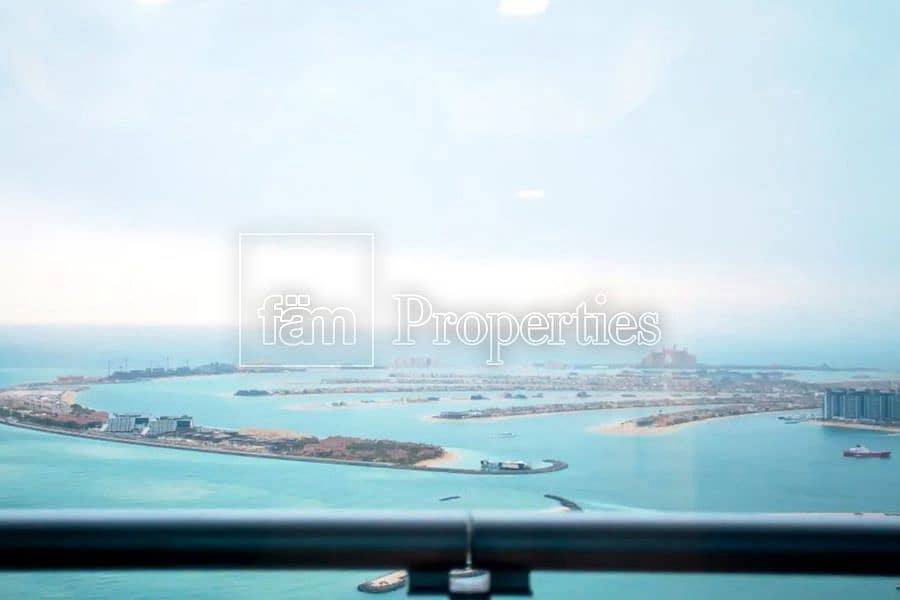 10 Amazing 4-Bedroom Penthouse with Sea view!