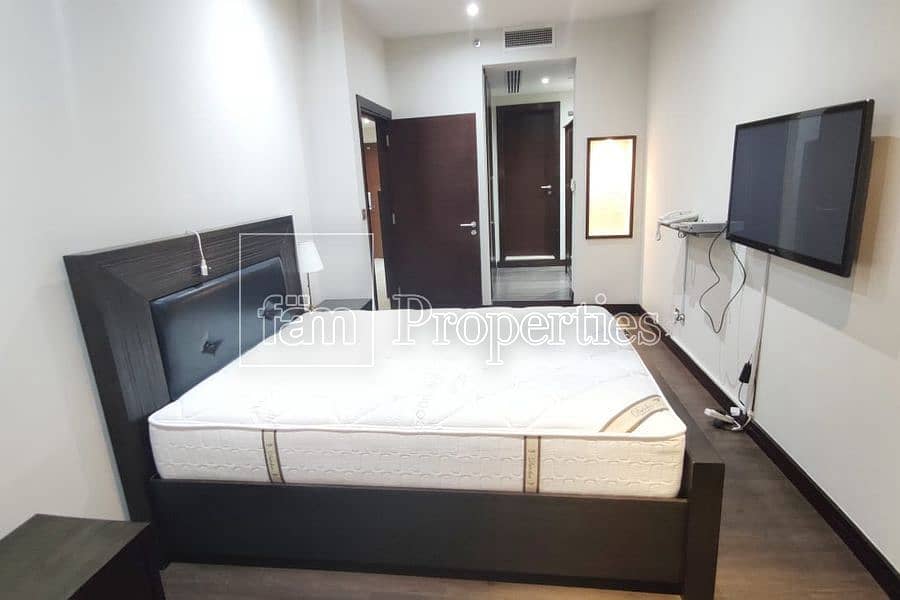 16 Tastefully furnished spacious unit