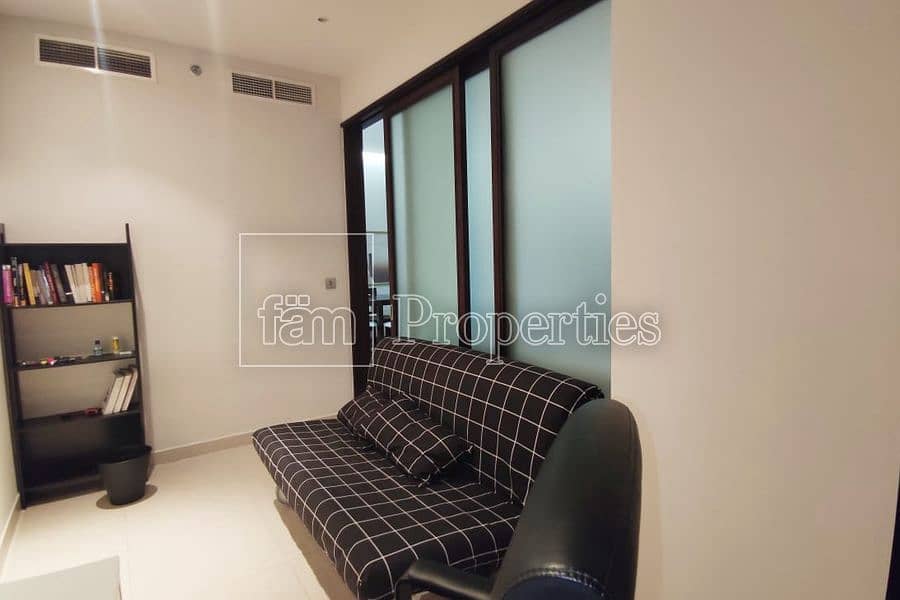 10 Tastefully furnished spacious unit