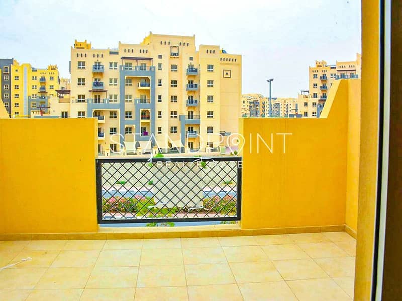 11 Great Location | Large Terrace | Rented