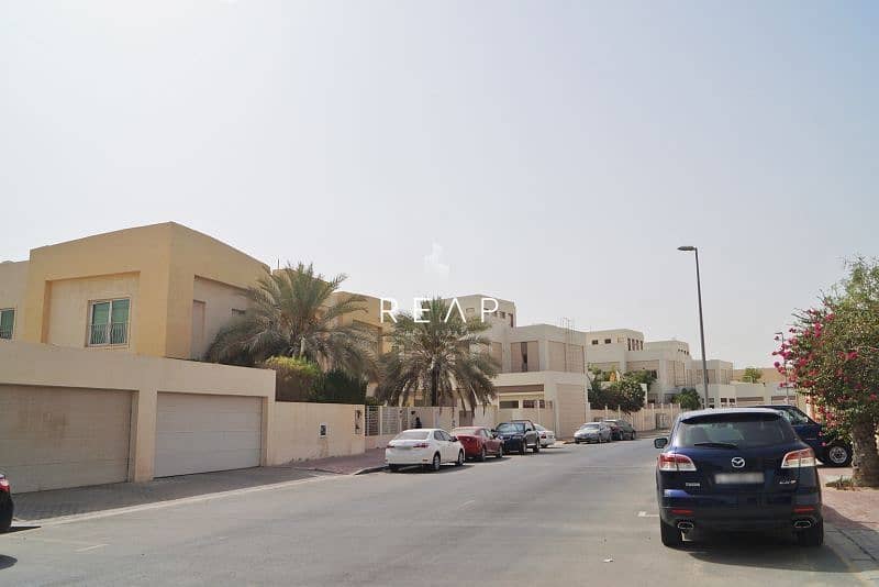 INDEPENDENT VILLA | CLOSED TO MALL OF EMIRATES