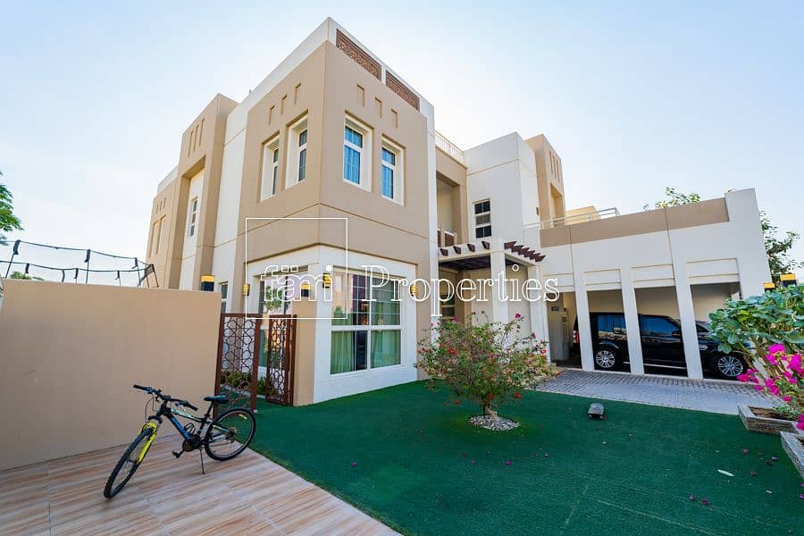 30 What a STEAL! 5BR Rahat Next to Pool & Park!