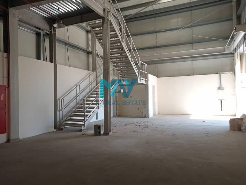 PREMIUM LARGE INDEPENDENT COMPOUND WAREHOUSE FOR INDUSTRIAL USE, VACANT, AL QUOZ INDUSTRIAL AREA 2