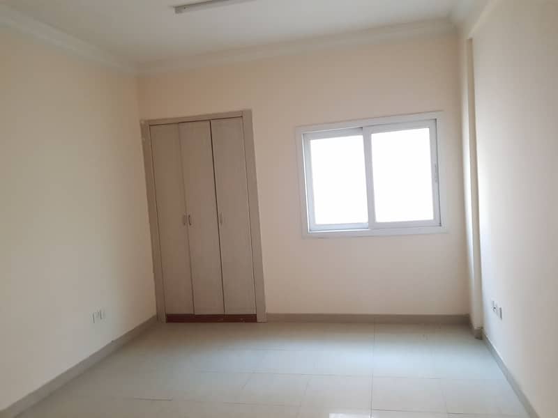 Specious studio with wardrobe for rent available in muwailih with 2 months free