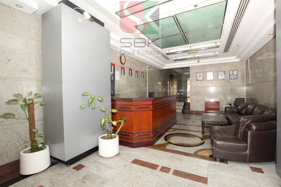 Spacious 1 BHK with balcony Behind Spinneys