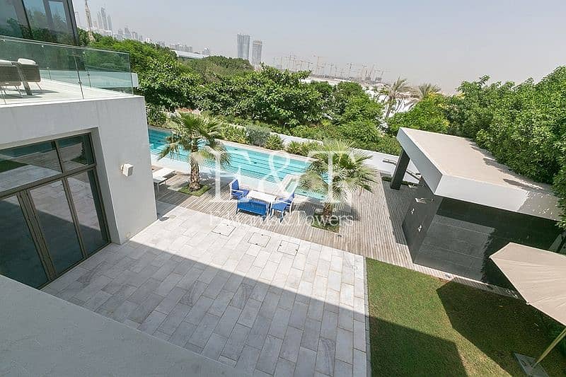 41 Fully Furnished Villa Dubai's Prestigious Comm