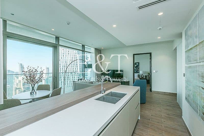 8 Large Corner 2BR | Breathtaking Full Marina View