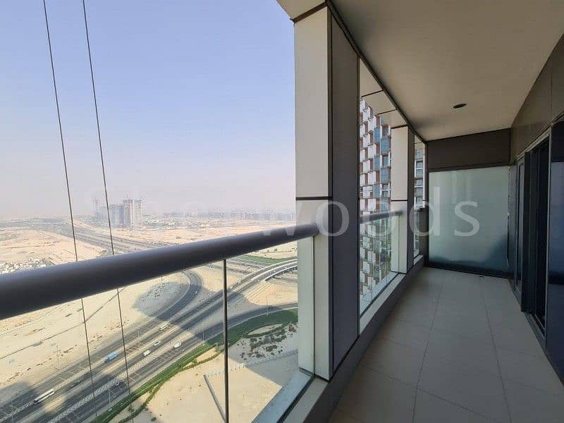 10 Luxury 1 Bedroom Fully Furnished in PARAMOUNT Towers