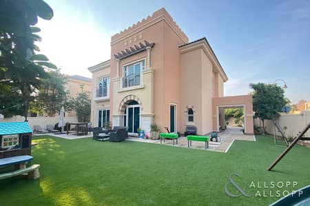 5 Bedroom Villa for Sale in Dubai Sports City, Dubai - Large Corner Plot | 5 Bed C1 | Vacant Jan
