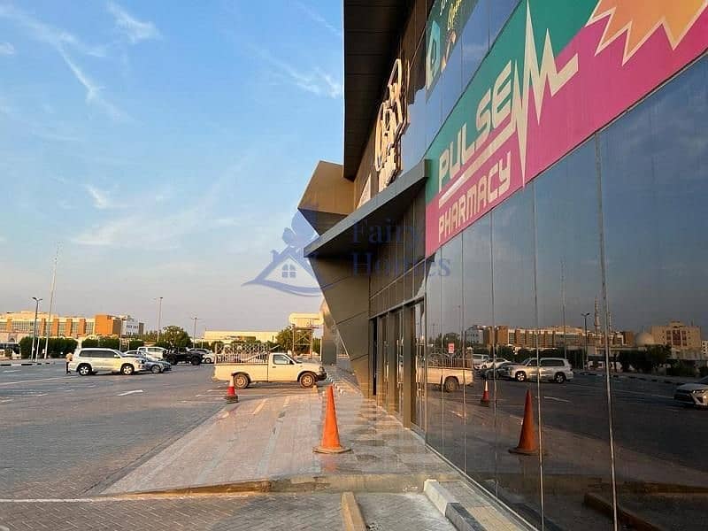 Shop For Rent in popular Mall of dubai