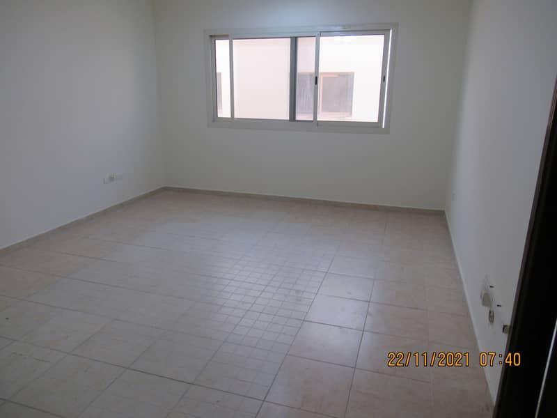 2 bedroom spacious  flat| wardrobes| parking| pool&Gym|with balcony|55k p/a.