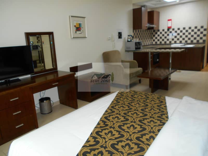 8 FIVE STAR FURNISHED STUDIO CLOSE TO SHARAF DG METRO WITH POOL GYM IN 40K
