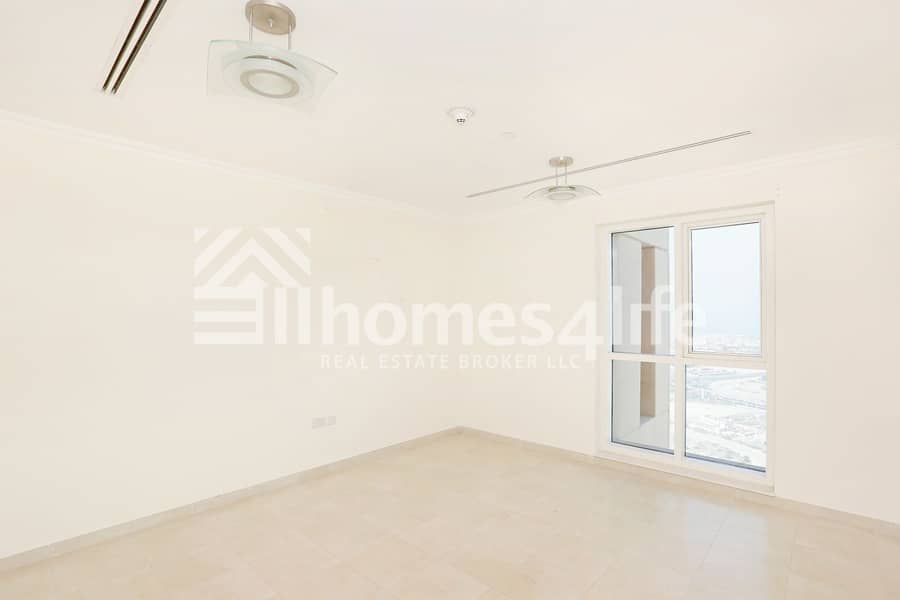 10 Spacious| Vacant| Burj & Canal View |Higher Floor
