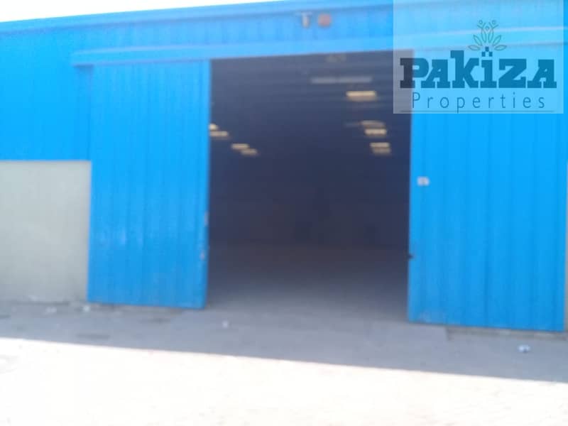 !! No Tax Low Price !! 3500 Sqft Commercial Warehouse For Auto Service Work!!