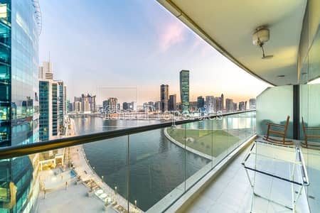 1 Bedroom Flat for Sale in Business Bay, Dubai - Exclusive! Glass Balcony Full Canal View