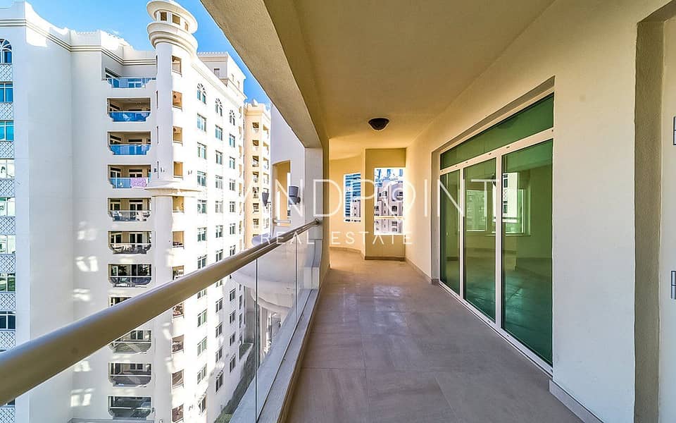 18 Very Spacious | Huge Balcony | Part Sea View