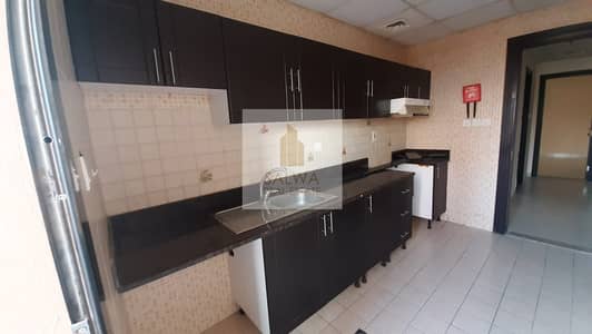 Spacious 3 Bedroom apartment | Closed Kitchen | Well maintained